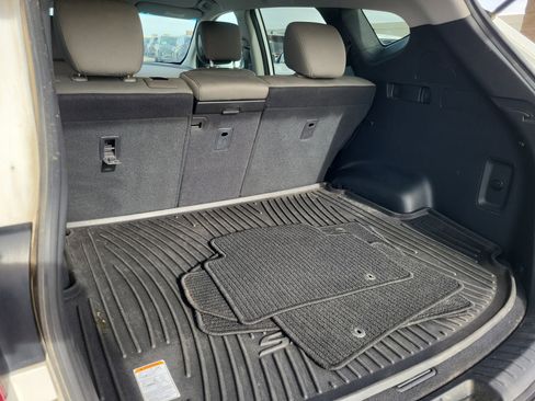 Used 2018 Hyundai Santa Fe Sport w/ 2.4L Value Package 02 image 30