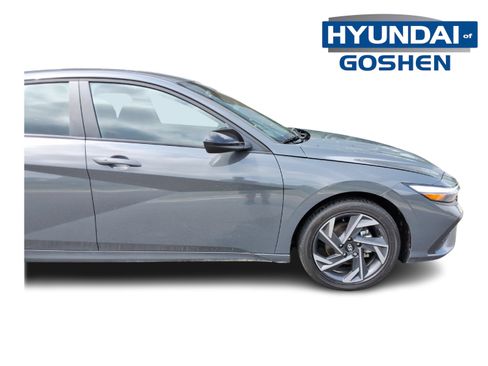 Used 2025 Hyundai Elantra SEL FWD image 10