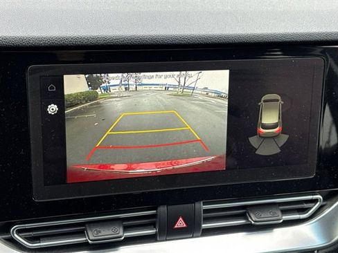 Used 2022 Kia Niro EX Premium image 26