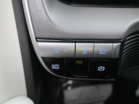 Used 2024 Hyundai Ioniq 5 SEL RWD image 25