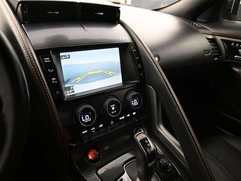 Used 2015 Jaguar F-TYPE R RWD image 12