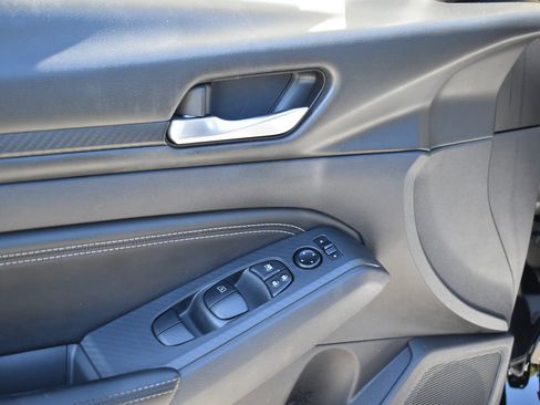 Used 2020 Nissan Altima 2.5 S image 14