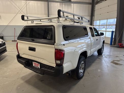 Used 2020 Toyota Tacoma SR image 7