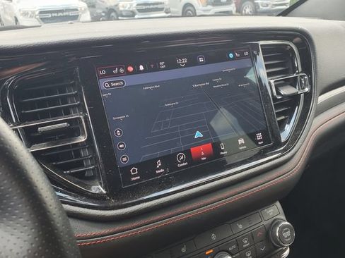 Certified 2023 Dodge Durango R/T w/ Blacktop Package AWD/4WD image 11