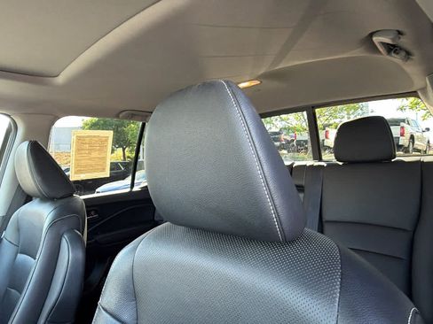 Used 2023 Honda Ridgeline RTL image 11