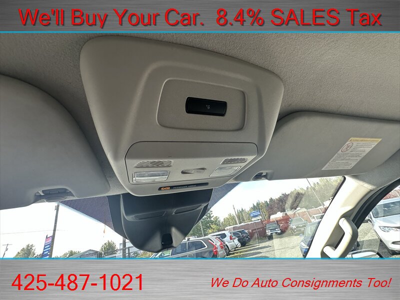 Used 2023 Ford Transit 250 Low Roof RWD image 9