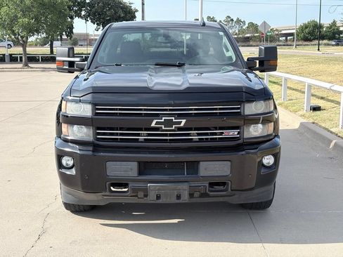 Used 2016 Chevrolet Silverado 2500 LT w/ Midnight Edition AWD/4WD image 2