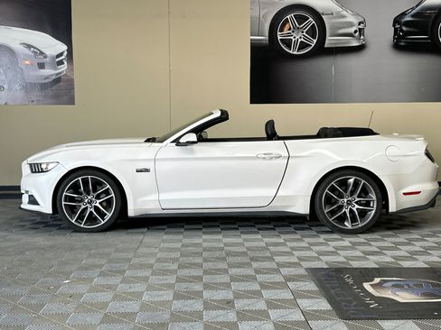 Used 2017 Ford Mustang GT Premium w/ Equipment Group 401A RWD image 7