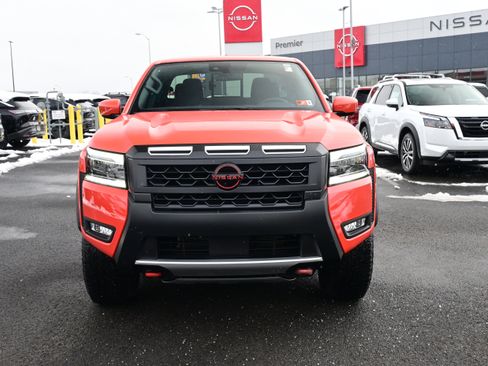 Certified 2025 Nissan Frontier PRO-4X w/ Interior Protection Package image 3