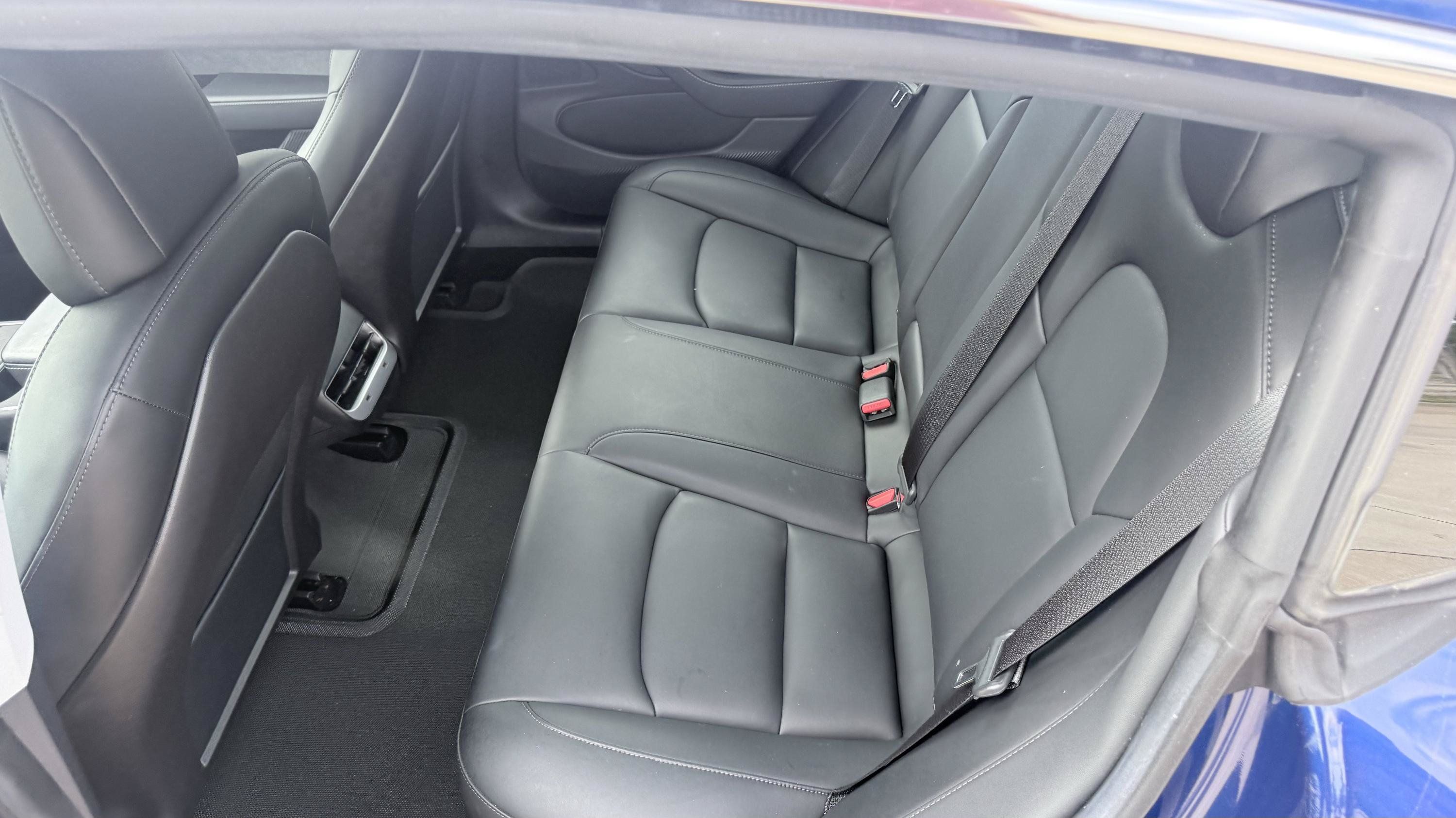 Used 2019 Tesla Model 3 Standard Range RWD image 28