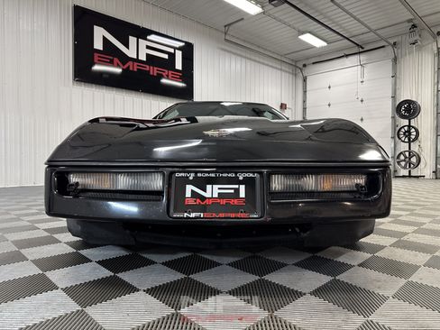 Used 1987 Chevrolet Corvette Coupe RWD image 14