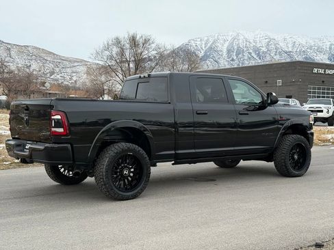 Used 2020 RAM 2500 Laramie image 8