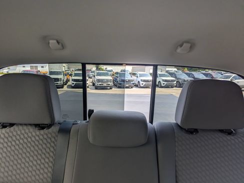 Used 2023 Toyota Tacoma SR5 RWD image 27