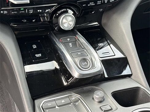 Used 2022 Acura MDX SH-AWD image 23