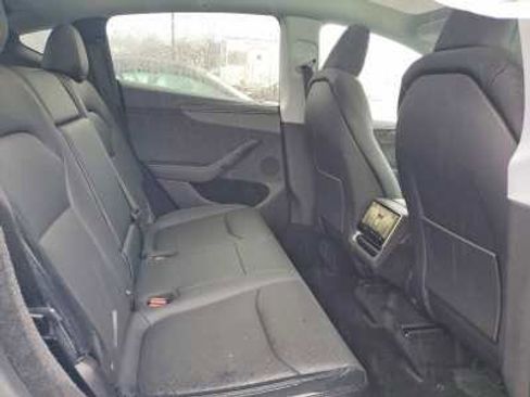 Used 2026 Tesla Model Y 2WD image 9