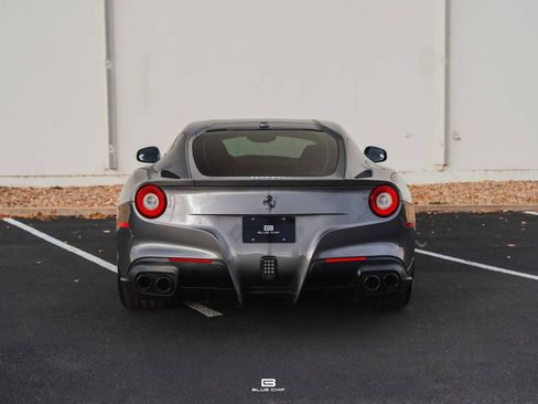 Used 2017 Ferrari F12 Berlinetta image 24