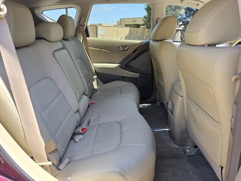 Used 2013 Nissan Murano LE w/ Platinum Pkg AWD/4WD image 21