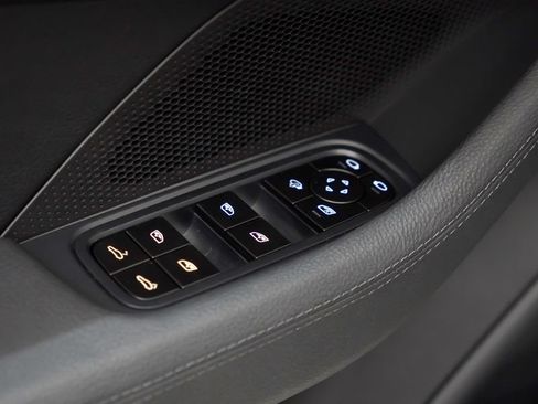 Used 2026 Porsche Panamera 4 AWD/4WD image 23