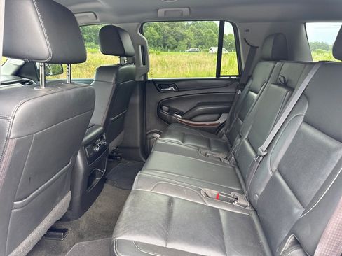 Used 2017 GMC Yukon SLT AWD/4WD image 13