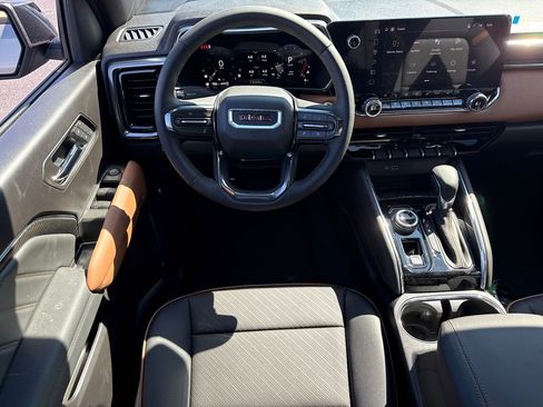 New 2026 GMC Canyon AT4 w/ AT4 Premium Package AWD/4WD image 28