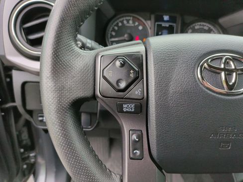 Used 2023 Toyota Tacoma TRD Sport AWD/4WD image 16