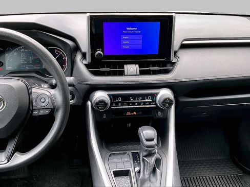 Used 2023 Toyota RAV4 XLE FWD image 7