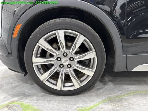 Used 2019 Cadillac XT4 Premium Luxury w/ Cold Weather Package image 16