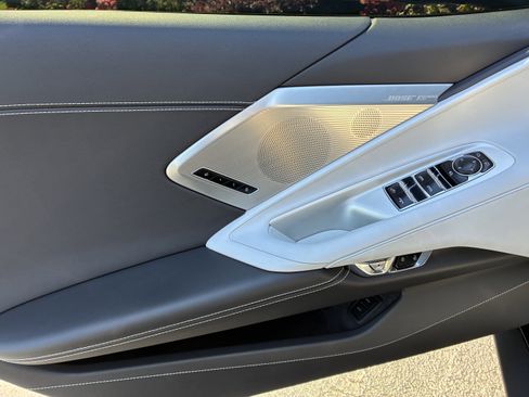 Used 2023 Chevrolet Corvette Stingray Preferred Conv w/ Z51 Performance Package RWD image 18