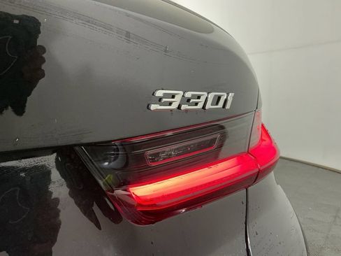 New 2026 BMW 330i Sedan w/ M Sport Package RWD image 31