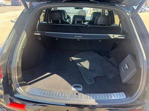 Used 2024 Genesis GV70 3.5T Sport w/ Sport Prestige Package image 11