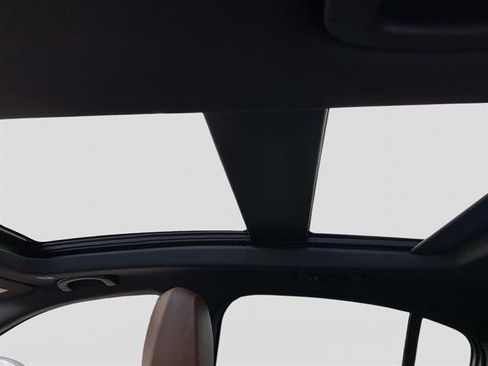 Used 2022 Alfa Romeo Stelvio Ti image 12