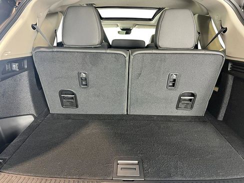 New 2026 Acura MDX SH-AWD image 32