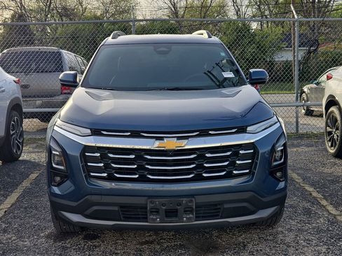 Used 2025 Chevrolet Equinox LT w/ Convenience Package II image 5