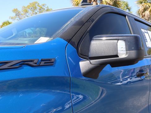 Used 2024 Chevrolet Silverado 1500 ZR2 w/ Technology Package image 17