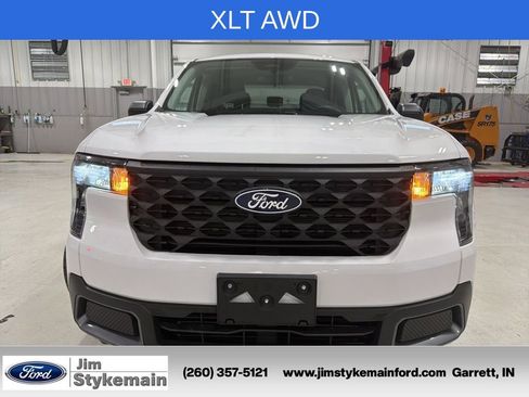 Used 2025 Ford Maverick XLT w/ 4K Tow Package AWD/4WD image 15