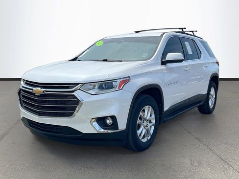 Used 2021 Chevrolet Traverse LT FWD image 3