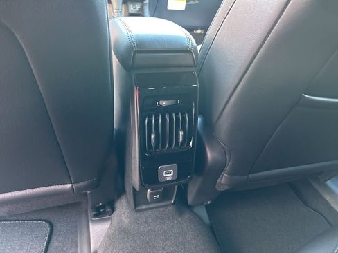 New 2026 Jeep Compass Limited image 16