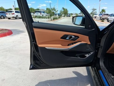 New 2026 BMW 330i Sedan w/ Convenience Package RWD image 7