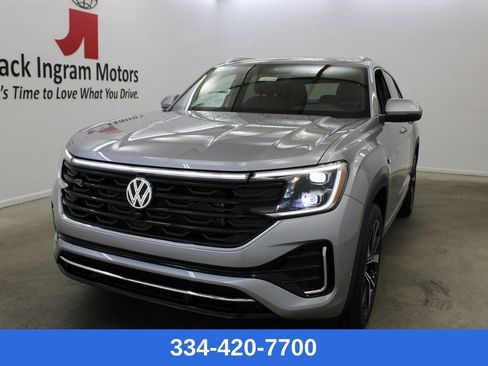 New 2025 Volkswagen Atlas Cross Sport SEL Premium R-Line image 1