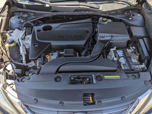 Used 2017 Nissan Altima 2.5 SV FWD image 22