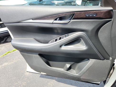 Used 2023 INFINITI QX60 Sensory w/ Cargo Package AWD/4WD image 25
