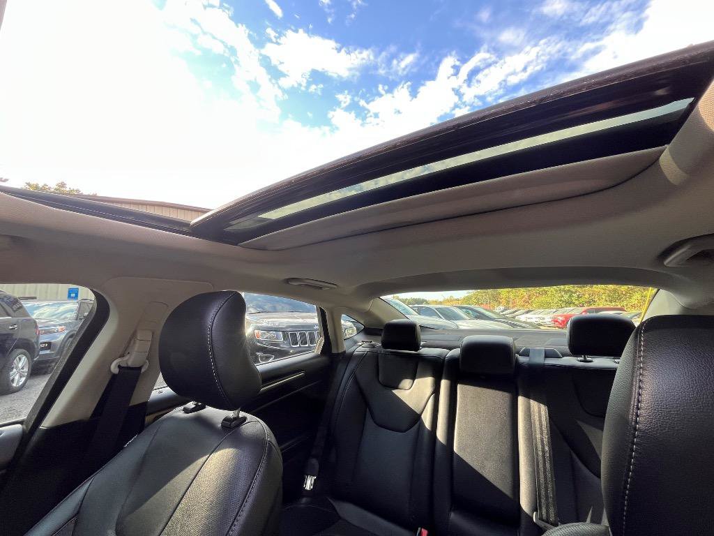 Used 2019 Ford Fusion Titanium AWD/4WD image 25