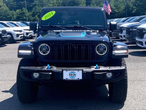 Used 2024 Jeep Wrangler Unlimited Rubicon 4xe AWD/4WD image 3