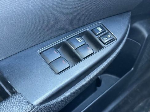 Used 2010 Subaru Legacy 2.5GT Premium w/ Appearance Package 1F AWD/4WD image 29