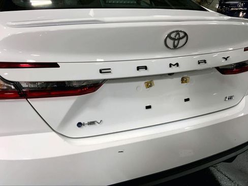 Used 2025 Toyota Camry SE FWD image 31