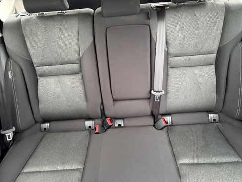 Used 2025 Nissan Rogue SV FWD image 40