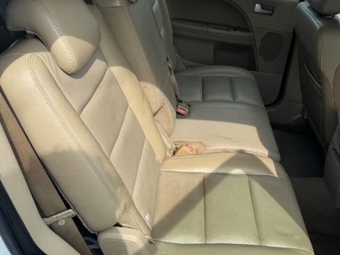 Used 2005 Ford Freestyle SEL AWD/4WD image 12
