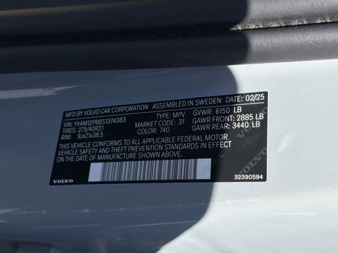 Certified 2025 Volvo XC90 B5 Plus image 72