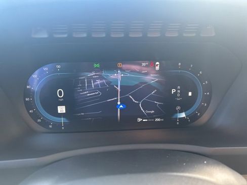 Certified 2025 Volvo XC90 B6 Plus image 20