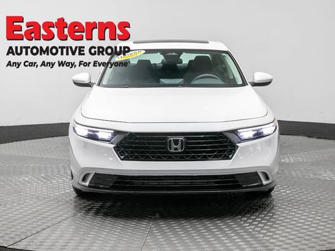 Used 2024 Honda Accord EX image 2